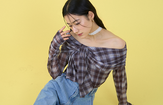 ’26 EARLY SPRING TOPS FOCUS ON DETAILS