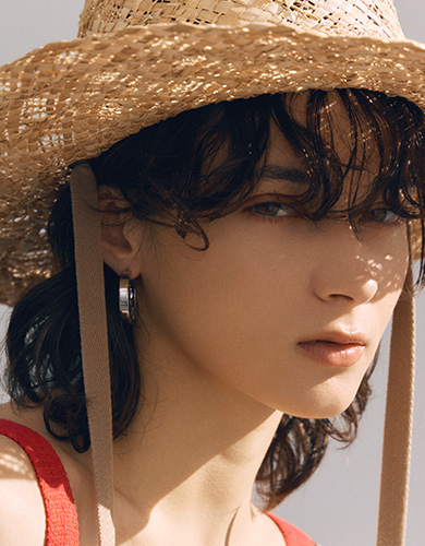 ABOUT US｜LAGUNAMOON ONLINE STORE｜ラグナムーン公式通販
